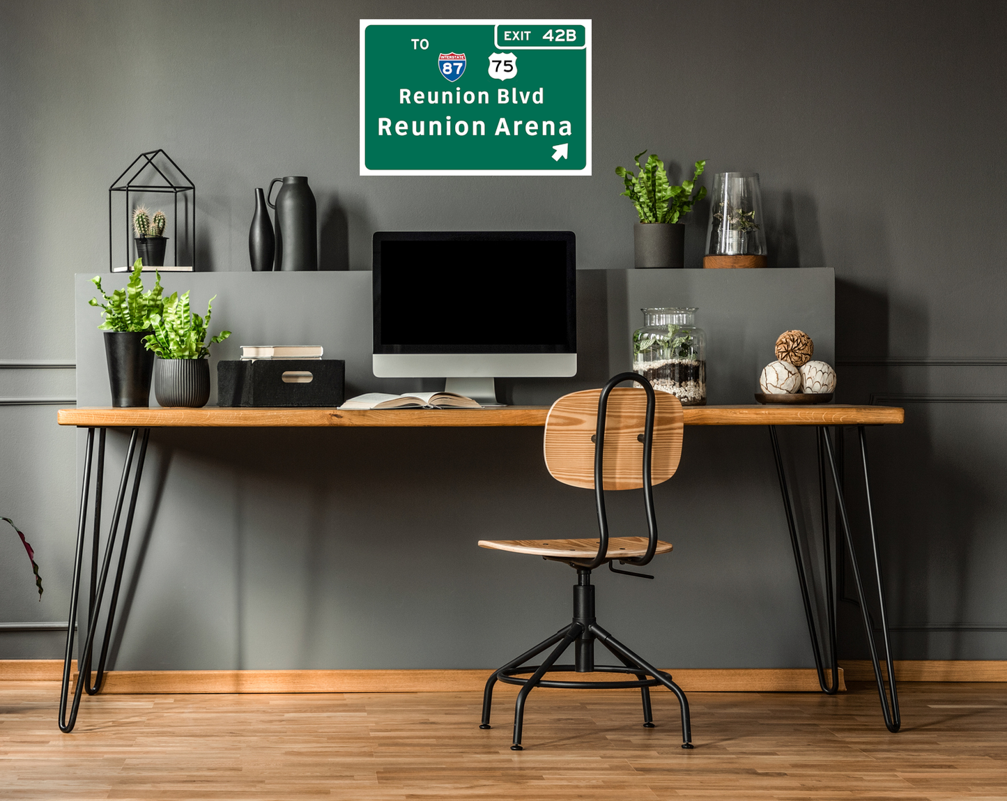 Retro Reunion Arena Metal Highway Sign